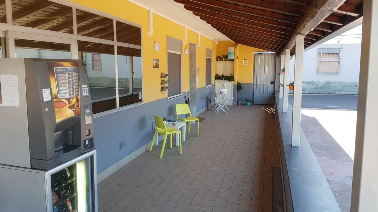 Etna Parking Hotel CTA Exterior foto