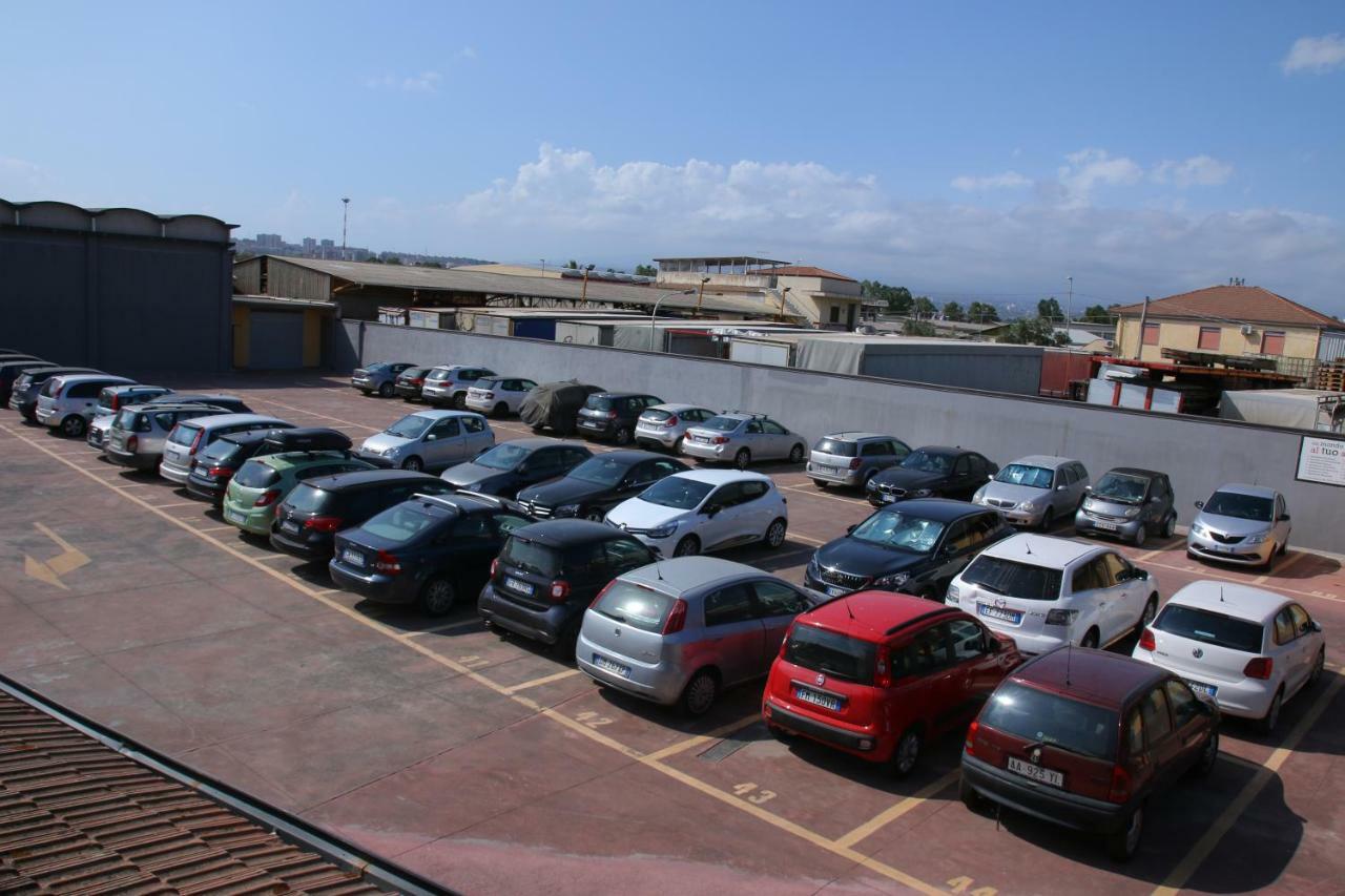 Etna Parking Hotel CTA Exterior foto