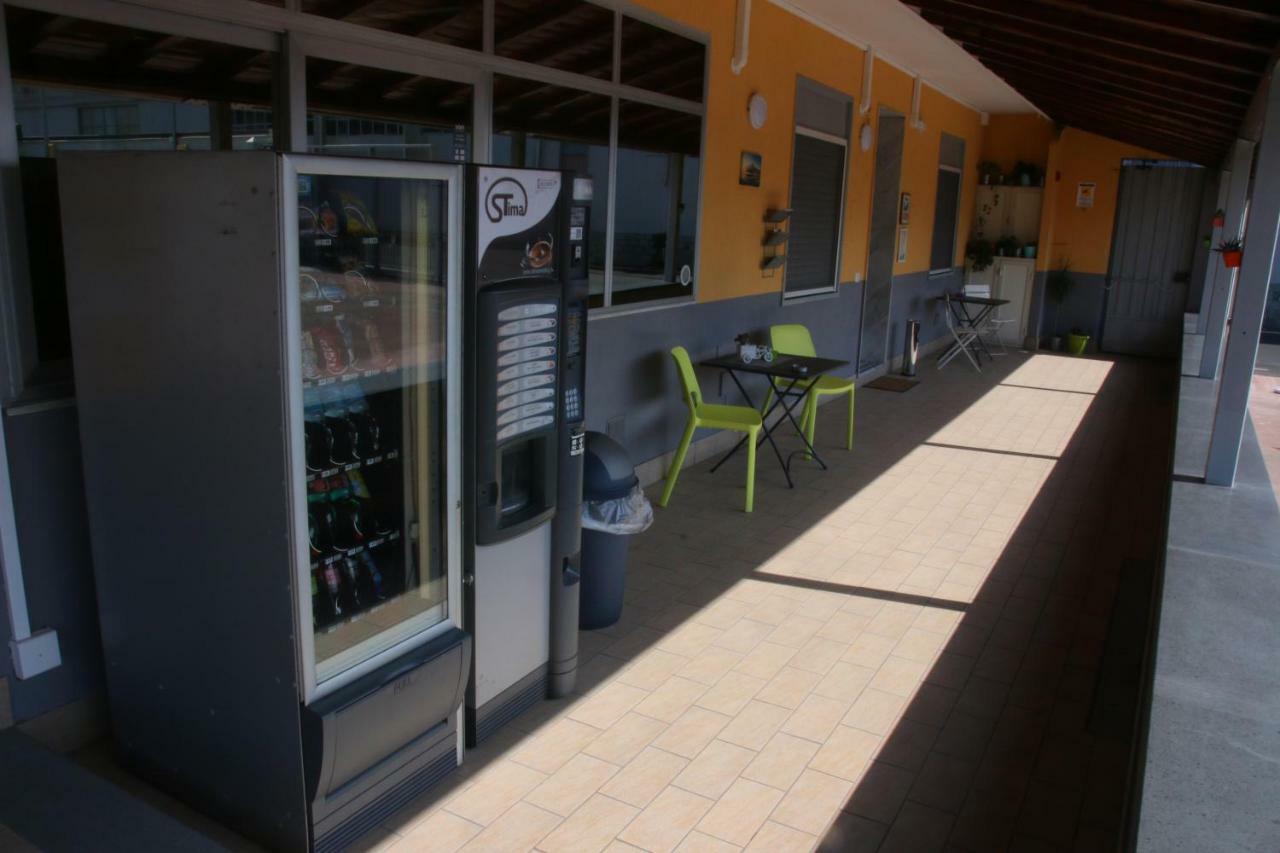 Etna Parking Hotel CTA Exterior foto